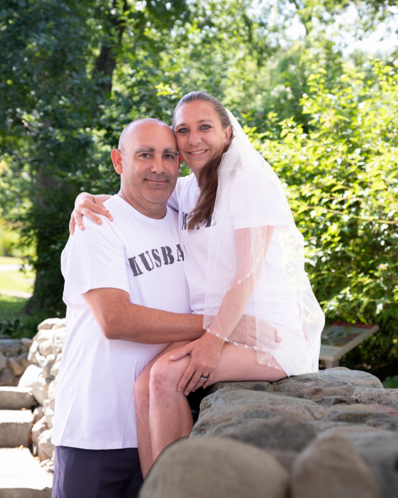 Couple celebrating their first anniversary with a portrait session one year after their wedding in Barrie, Ontario at Sunnidale Park